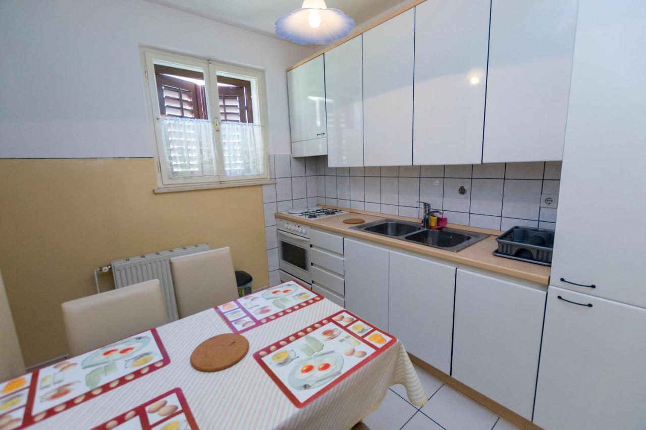 Apartment Hans Primošten Exteriér fotografie