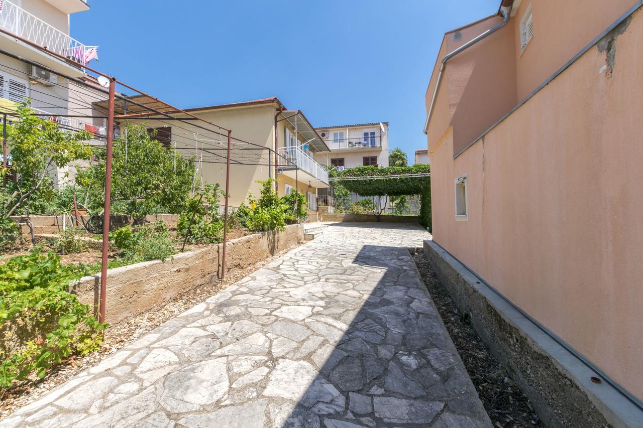 Apartment Hans Primošten Exteriér fotografie